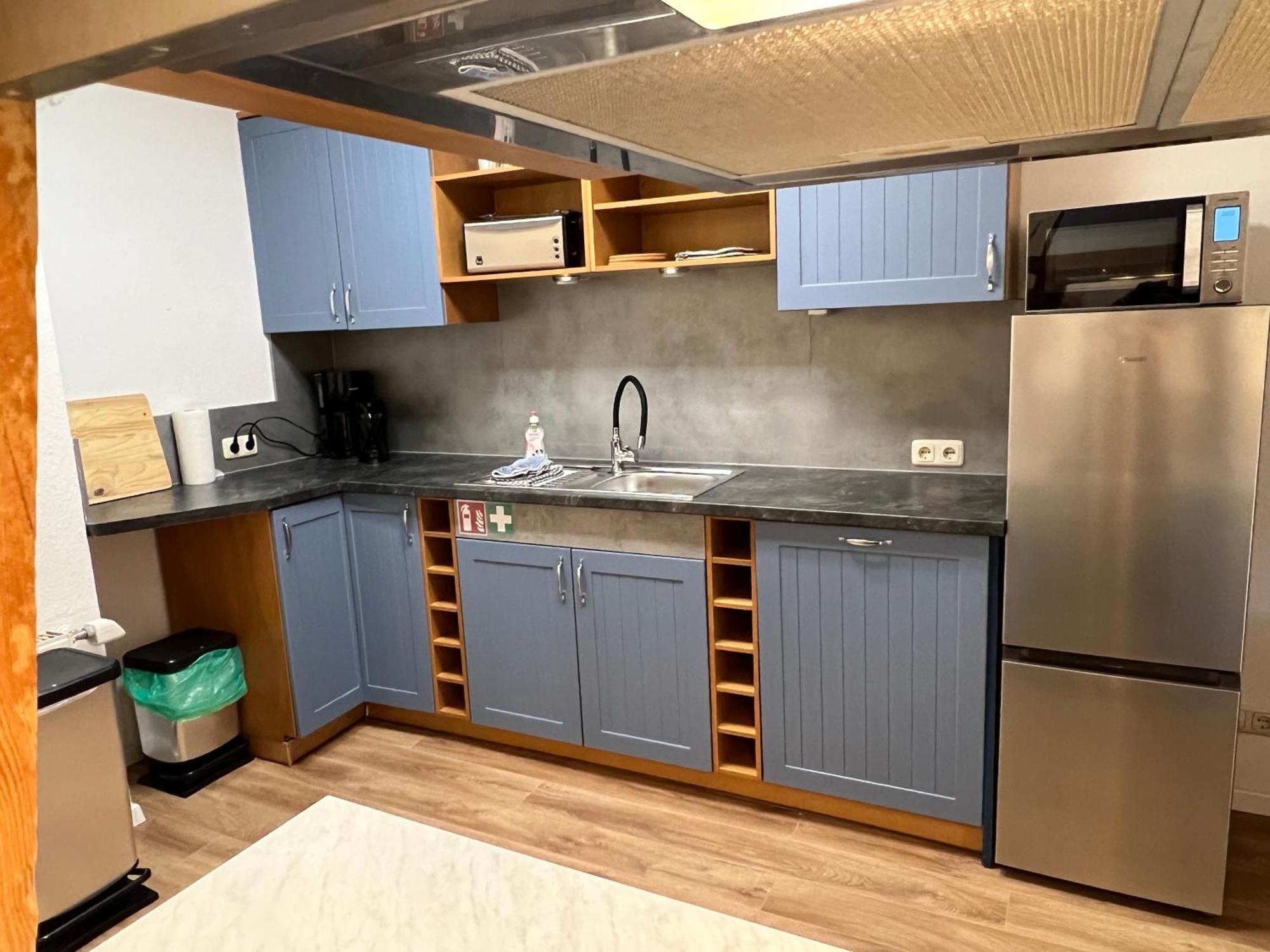 Apartment Humboldt 3 Schlafzimmer,Wifi, Netflix Parken, Terrasse, Klimatisiert, Naehe Zentrum Jena Exteriér fotografie